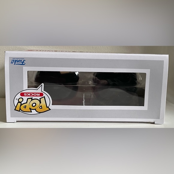 The Funko Pop! Rocks The White Stripes 2-Pack is a set of two vinyl figures TOYS - Picture 6 of 6